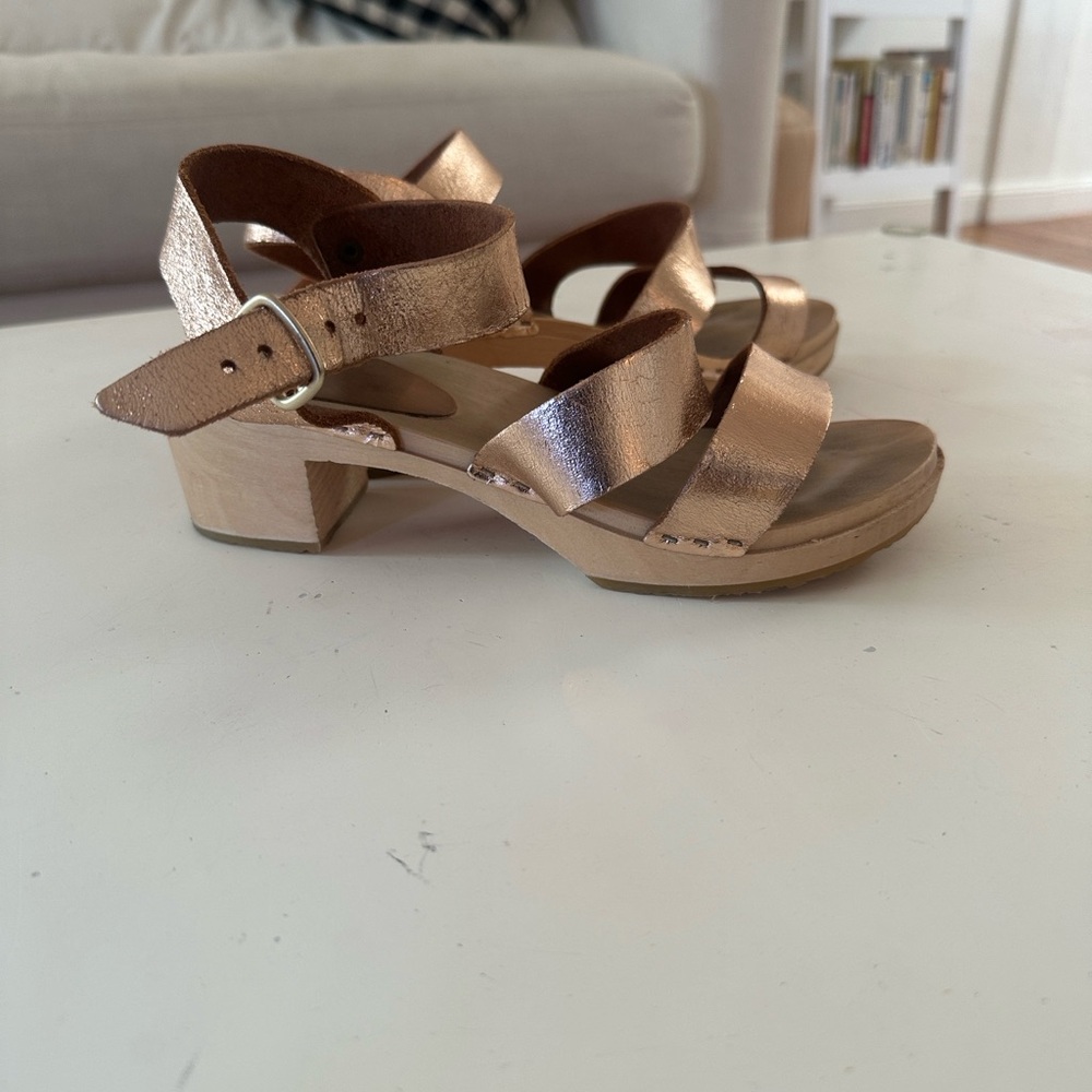 Bryr Copper Sandals
